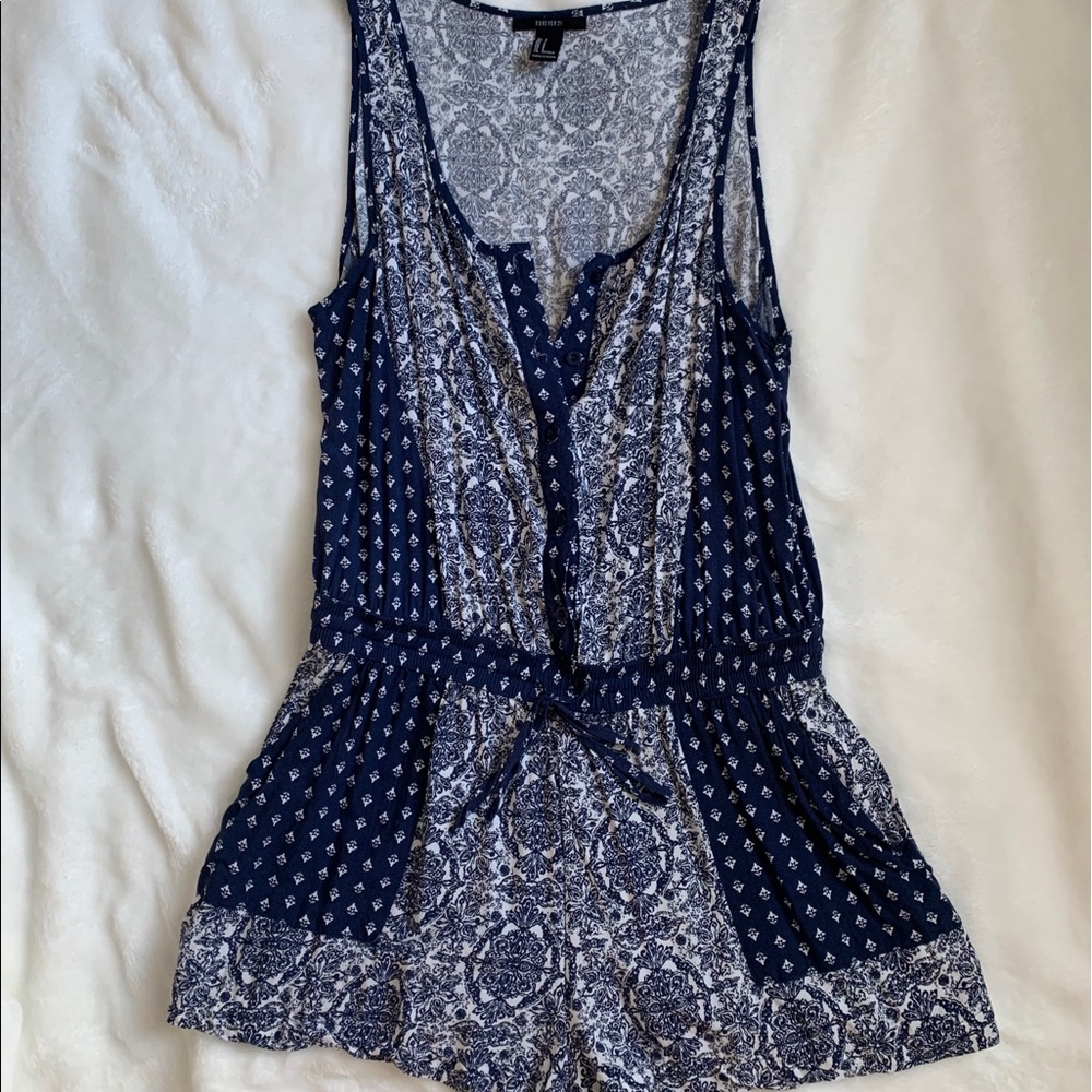 Romper w pockets!